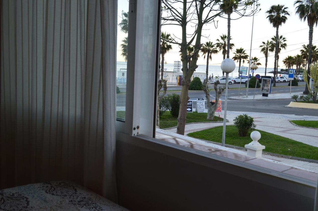 Seafront Recently Renovated Apartments بينالماذينا المظهر الخارجي الصورة