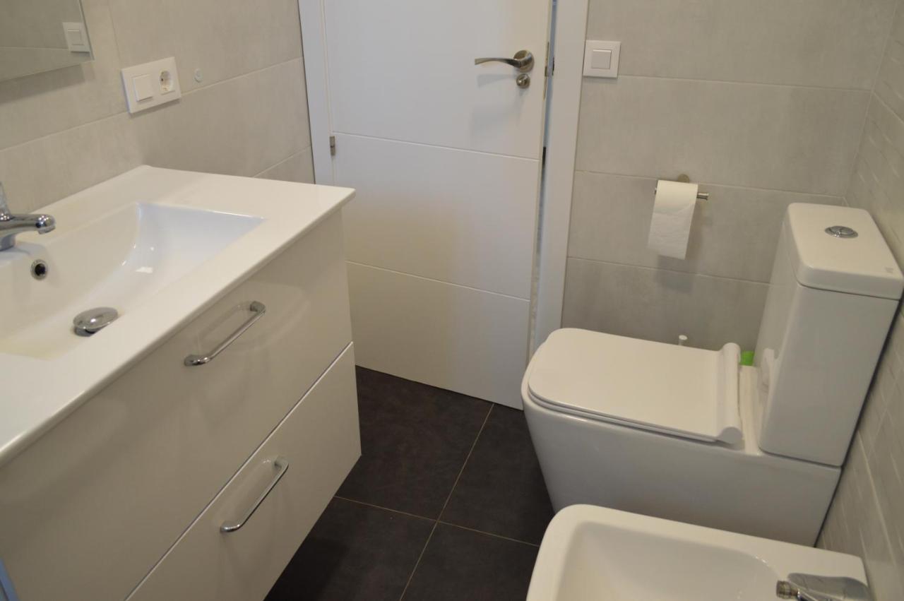Seafront Recently Renovated Apartments بينالماذينا المظهر الخارجي الصورة