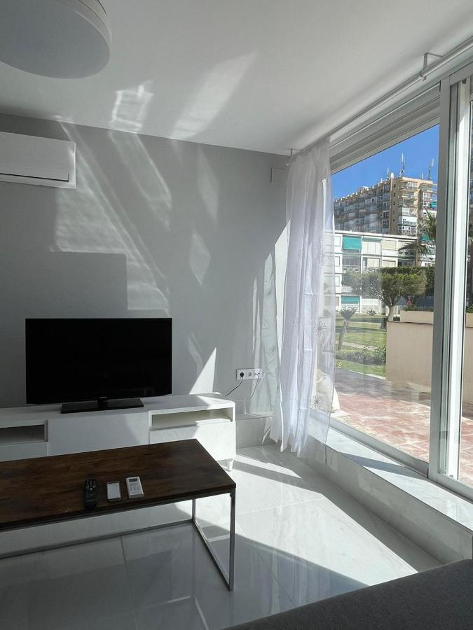 Seafront Recently Renovated Apartments بينالماذينا المظهر الخارجي الصورة